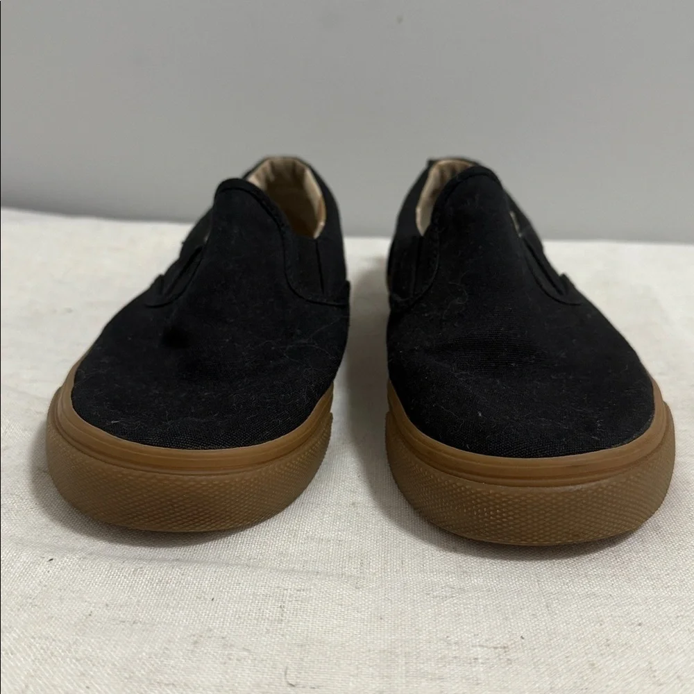 Old Navy Gender Neutral Black Slip-On Sneakers size 4